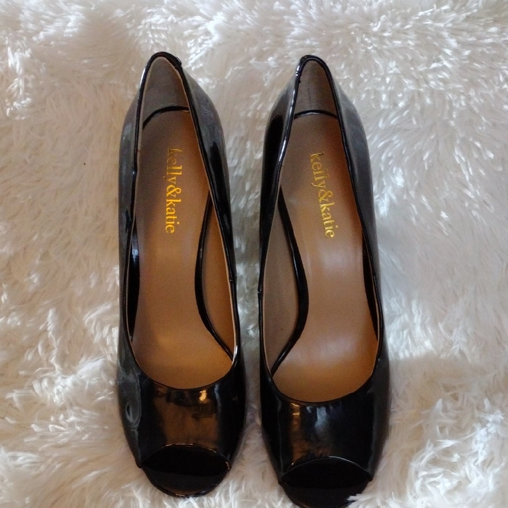 Kelly & Katie Black Peep Toe Heels